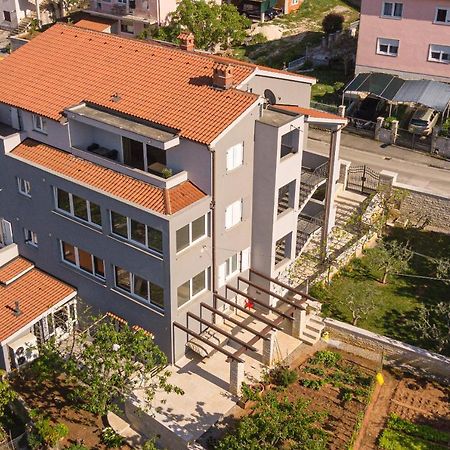 Apartment Flora بولا المظهر الخارجي الصورة