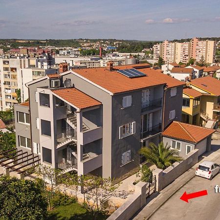 Apartment Flora بولا المظهر الخارجي الصورة