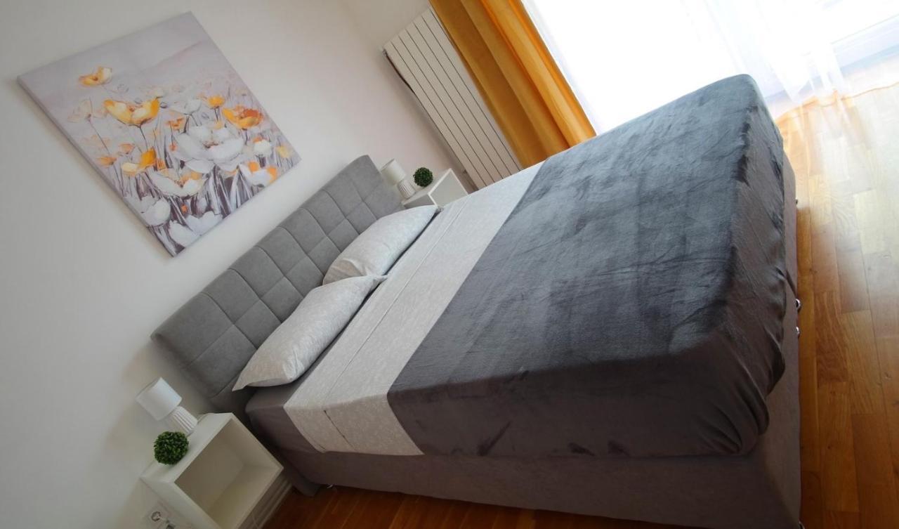 Apartment Flora بولا المظهر الخارجي الصورة