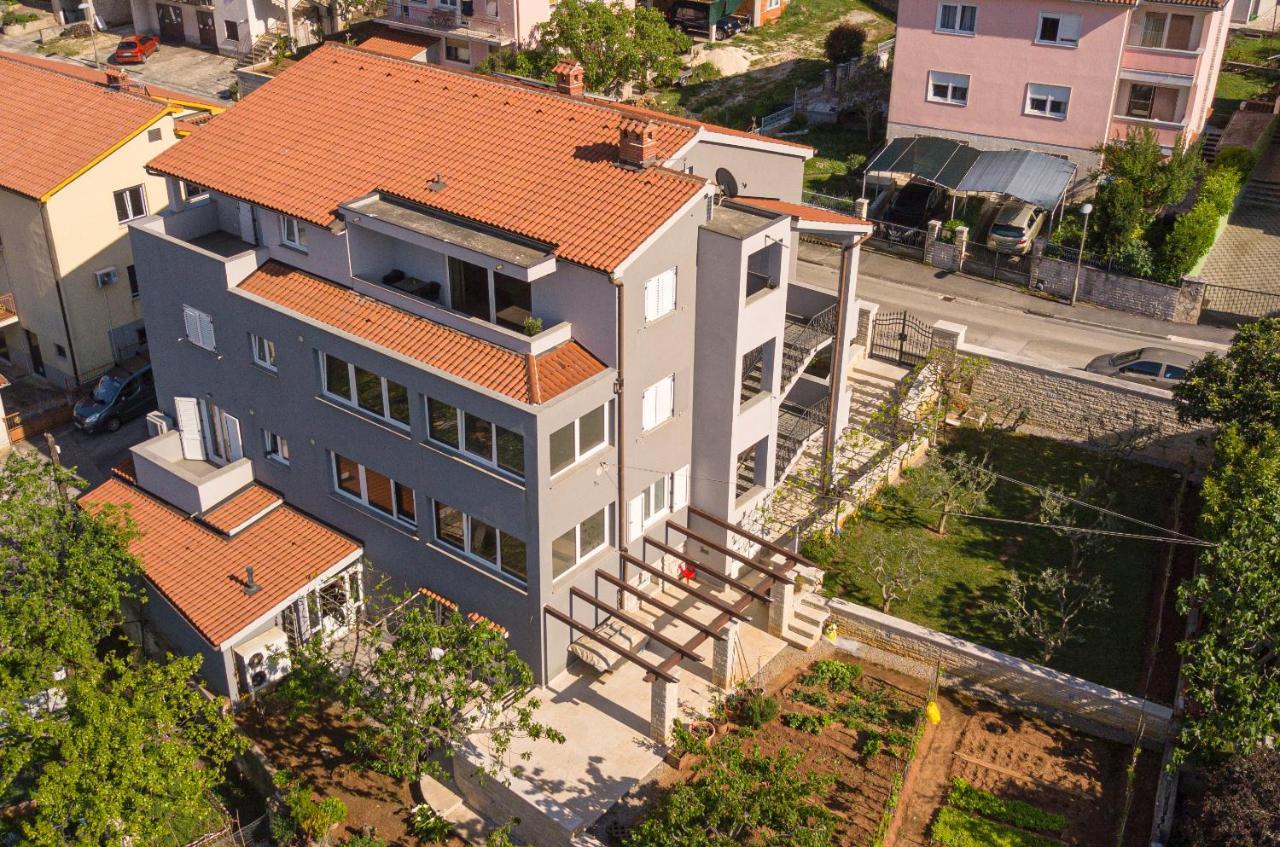 Apartment Flora بولا المظهر الخارجي الصورة